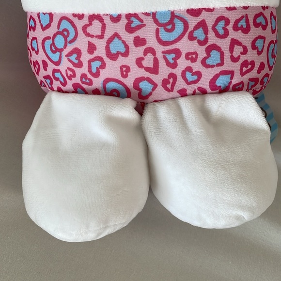 Hello Kitty Rare Swimsuit Plush - Picture 8 of 10